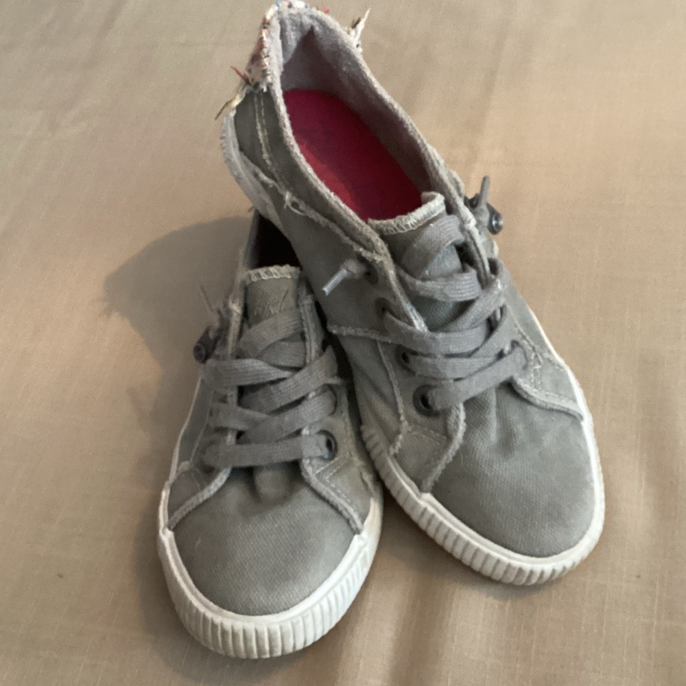 Blowfish Malibu Gray Kids Sneakers